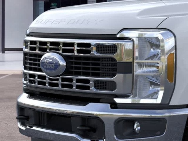 2026 Ford Super Duty F-350 DRW XL
