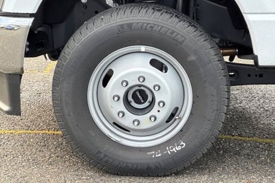 2024 Ford Super Duty F-350 DRW XL