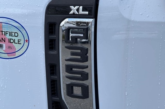 2024 Ford Super Duty F-350 DRW XL