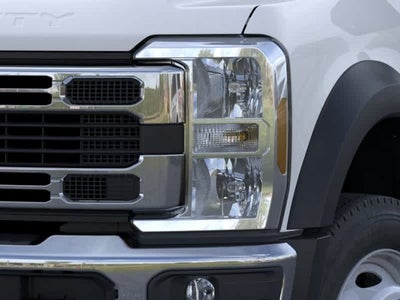 2026 Ford Super Duty F-550 DRW XLT