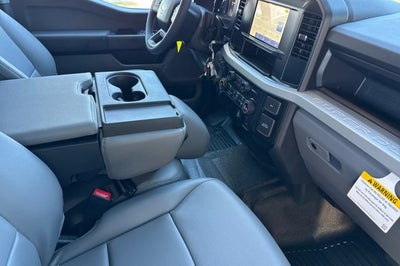 2026 Ford Super Duty F-550 DRW XL
