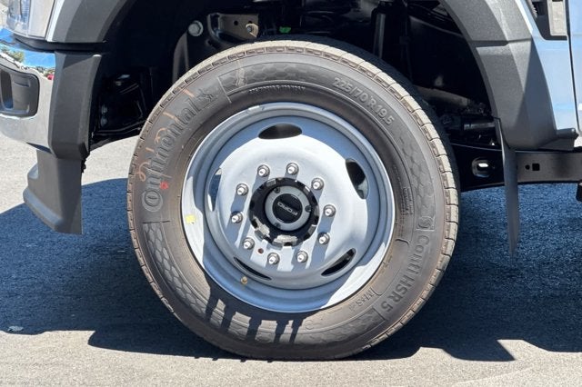2026 Ford Super Duty F-550 DRW XL