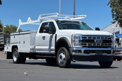 2026 Ford Super Duty F-550 DRW XL