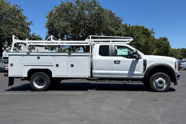 2026 Ford Super Duty F-550 DRW XL