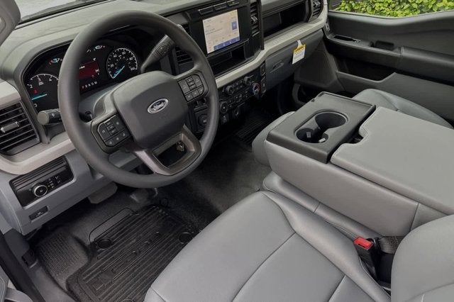 2024 Ford Super Duty F-450 DRW XL
