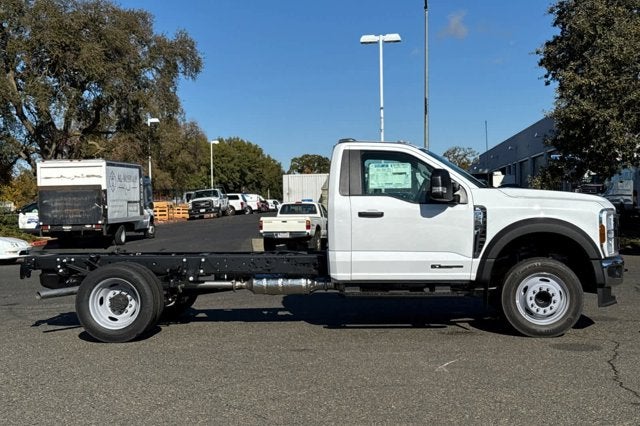 2024 Ford Super Duty F-550 DRW XL