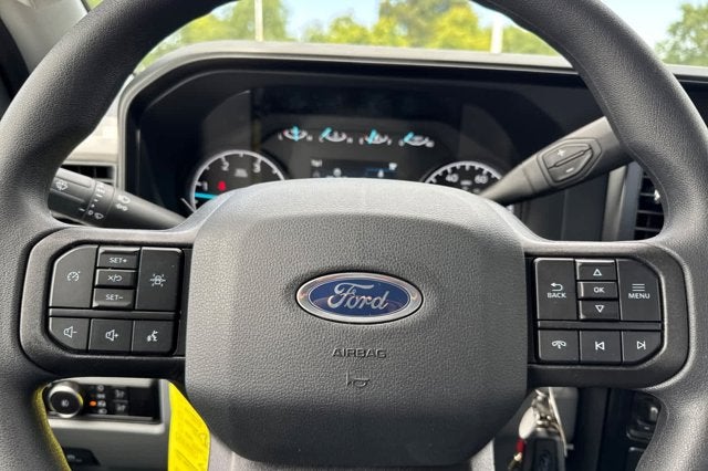 2026 Ford Super Duty F-550 DRW XLT