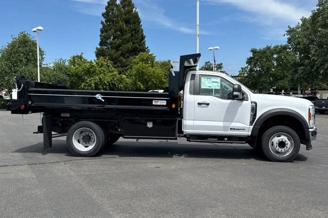2026 Ford Super Duty F-550 DRW XLT