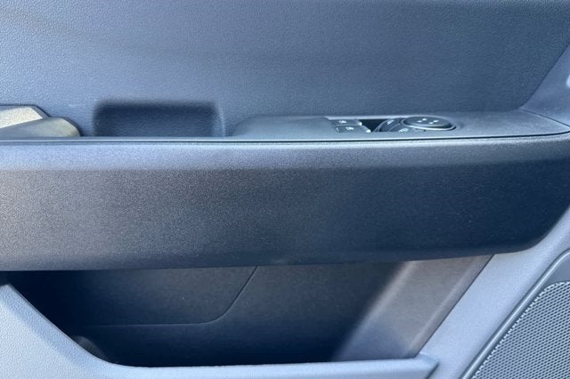 2025 Ford Super Duty F-550 DRW XL