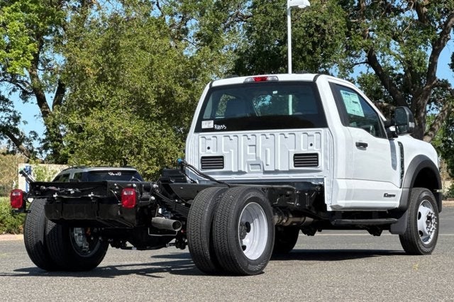 2025 Ford Super Duty F-550 DRW XL