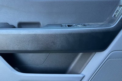 2025 Ford Super Duty F-550 DRW XL