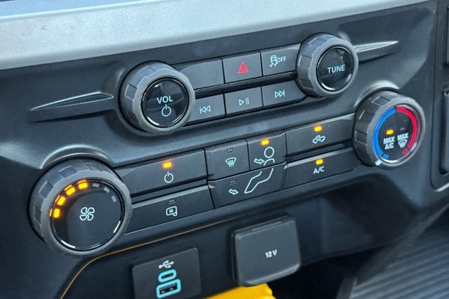 2025 Ford Super Duty F-550 DRW XL