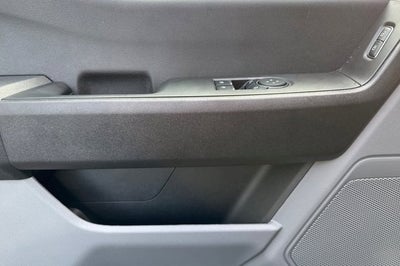 2024 Ford Super Duty F-550 DRW XL