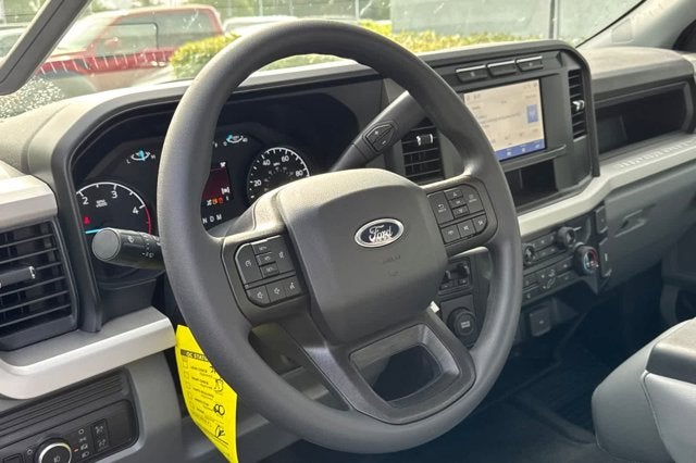 2024 Ford Super Duty F-550 DRW XL