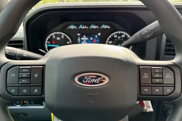 2024 Ford Super Duty F-550 DRW XL