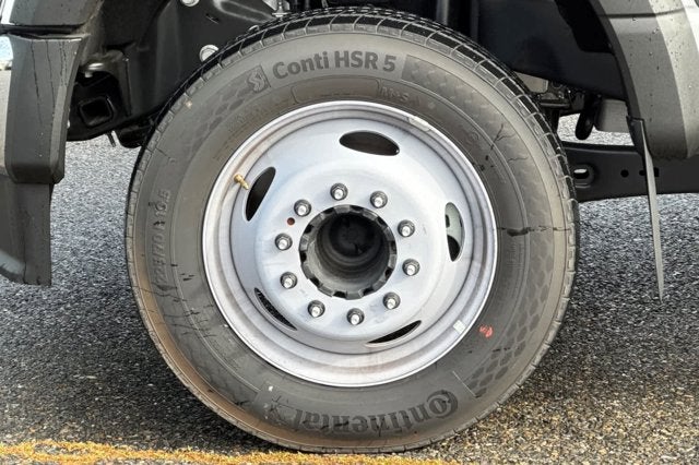 2024 Ford Super Duty F-550 DRW XL