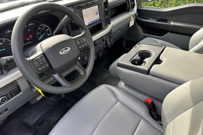 2024 Ford Super Duty F-550 DRW XL