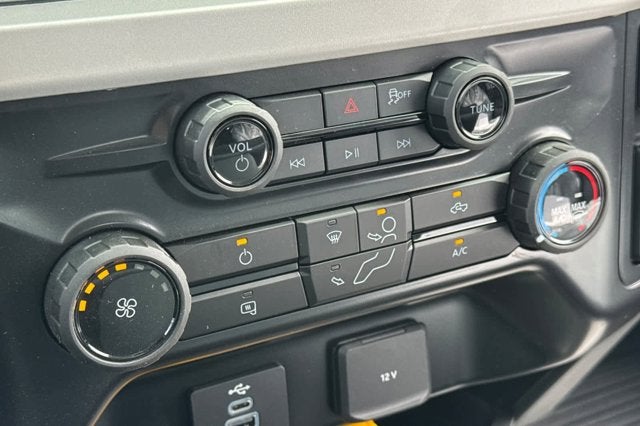 2026 Ford Super Duty F-550 DRW XLT