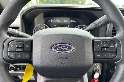 2026 Ford Super Duty F-550 DRW XLT
