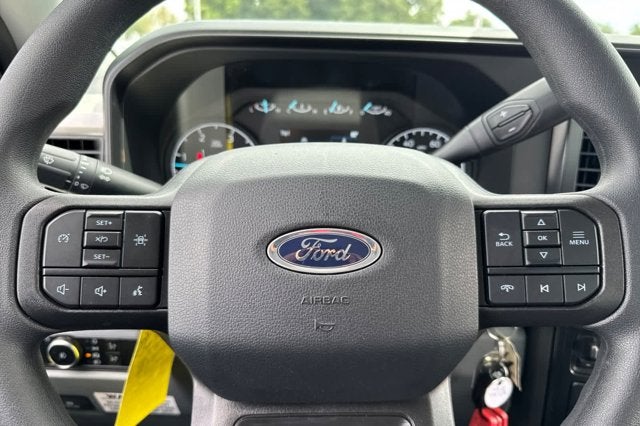 2026 Ford Super Duty F-550 DRW XLT