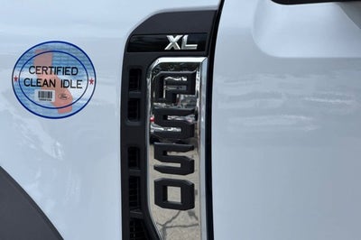 2026 Ford Super Duty F-550 DRW XLT