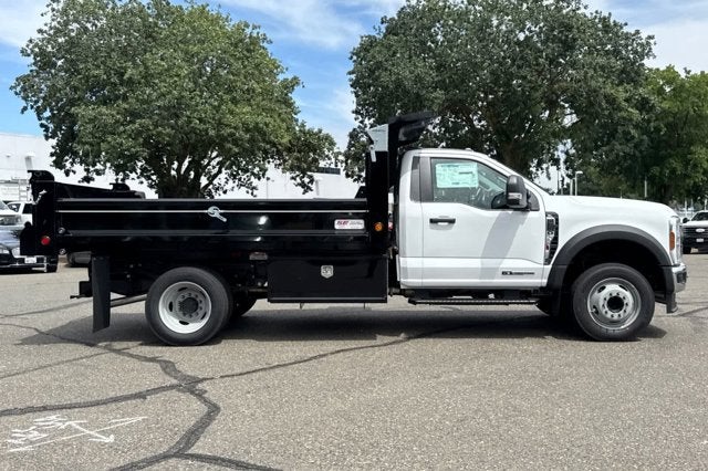 2026 Ford Super Duty F-550 DRW XLT