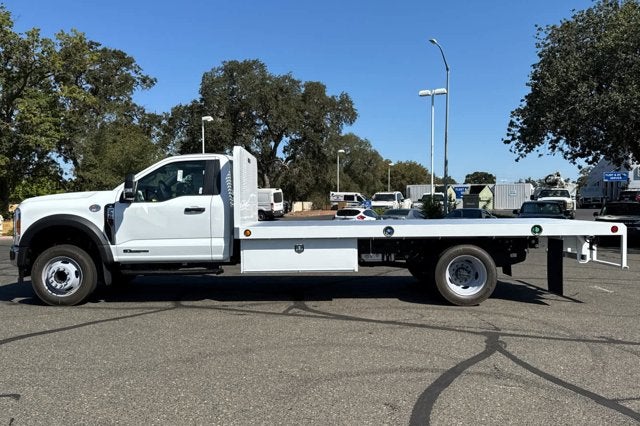 2025 Ford Super Duty F-550 DRW XL