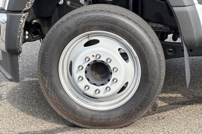 2025 Ford Super Duty F-550 DRW XL