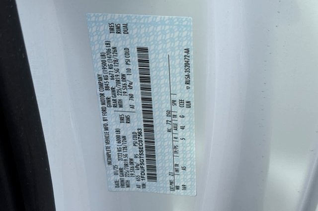 2025 Ford Super Duty F-550 DRW XL