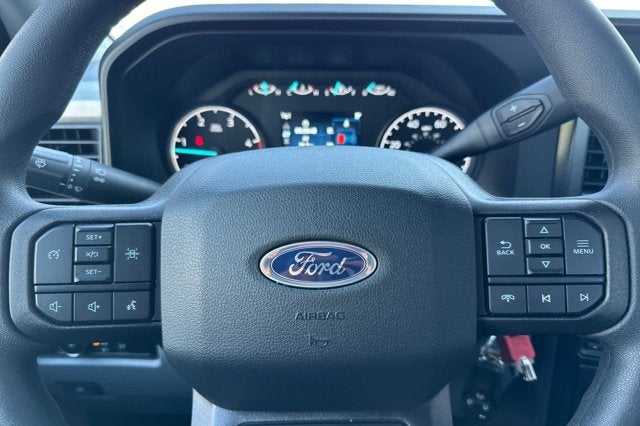 2026 Ford Super Duty F-550 DRW XL