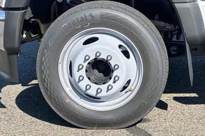 2026 Ford Super Duty F-550 DRW XL