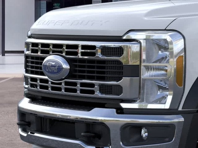 2026 Ford Super Duty F-550 DRW XL