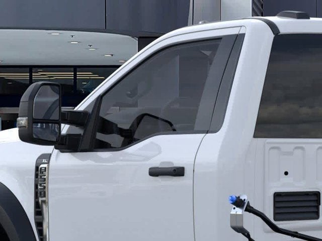 2026 Ford Super Duty F-550 DRW XL