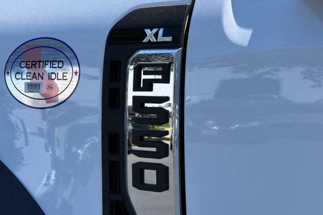 2026 Ford Super Duty F-550 DRW XL