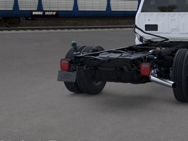 2026 Ford Super Duty F-550 DRW XL
