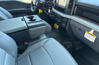 2026 Ford Super Duty F-550 DRW XL