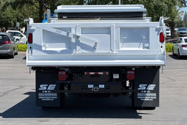 2026 Ford Super Duty F-550 DRW XL