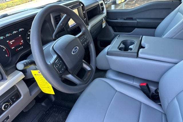 2026 Ford Super Duty F-550 DRW XL