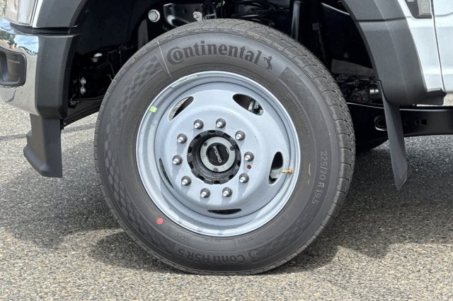2026 Ford Super Duty F-550 DRW XL