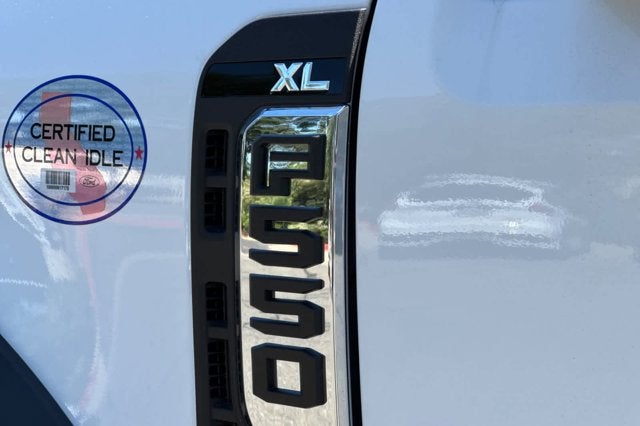 2026 Ford Super Duty F-550 DRW XL