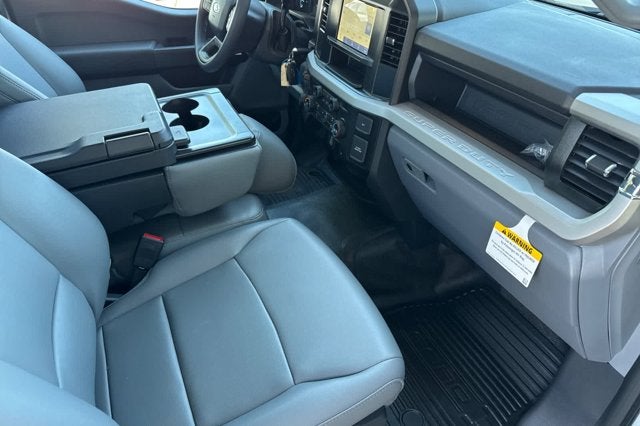 2026 Ford Super Duty F-550 DRW XL