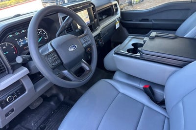 2026 Ford Super Duty F-550 DRW XL