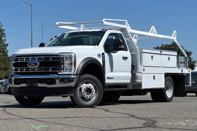 2026 Ford Super Duty F-550 DRW XL