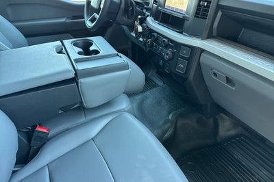 2026 Ford Super Duty F-550 DRW XL