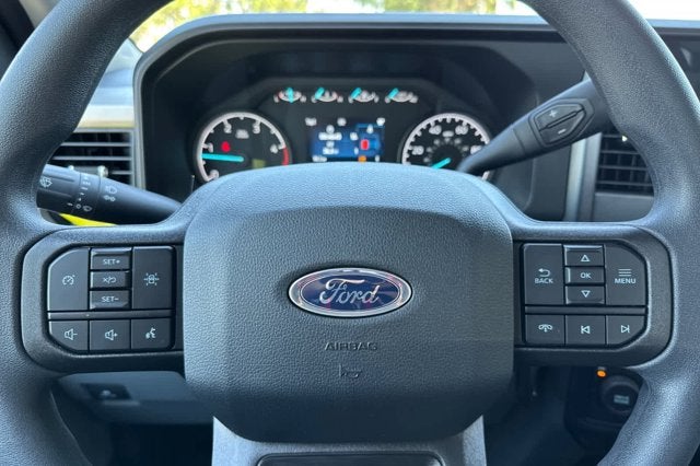 2026 Ford Super Duty F-550 DRW XL