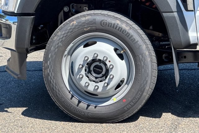 2026 Ford Super Duty F-550 DRW XL