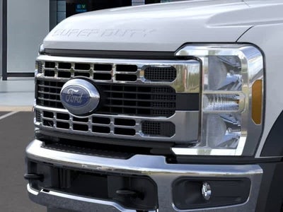 2026 Ford Super Duty F-550 DRW XLT