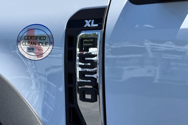 2026 Ford Super Duty F-550 DRW XLT