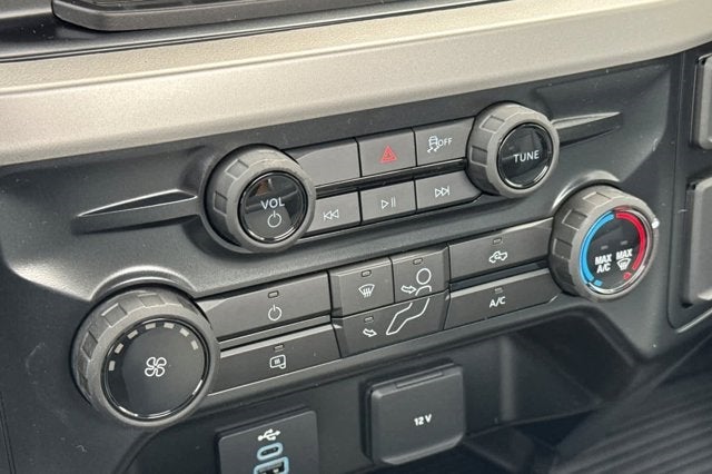 2025 Ford Super Duty F-550 DRW XL