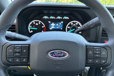 2025 Ford Super Duty F-550 DRW XL